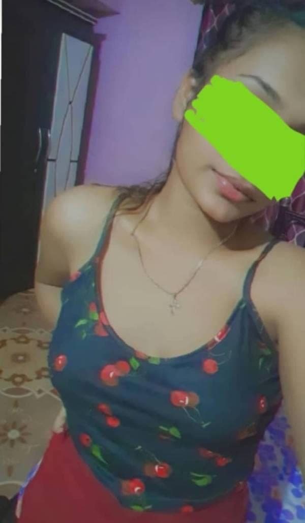🌞Neutral looks & Genuine live Cam Girl__white Sexy Clean fegur.🍂{24 Hours Any Time Available}