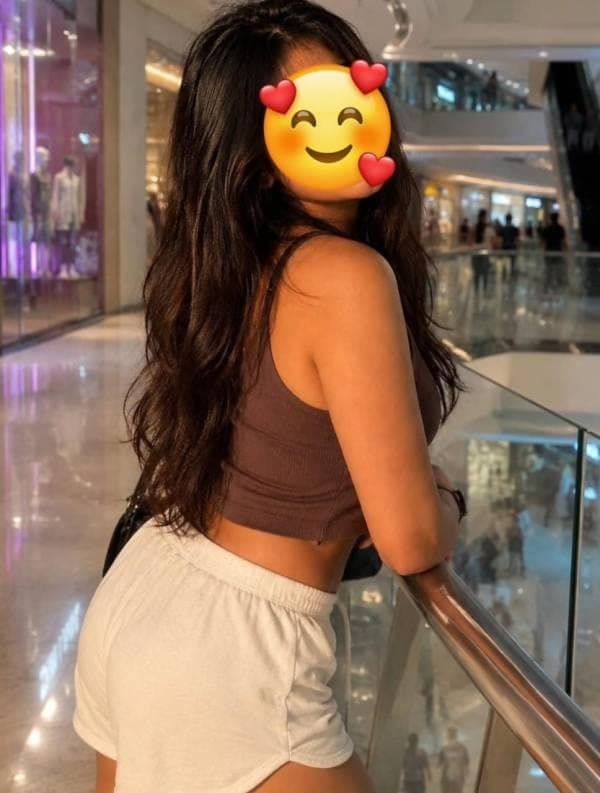 රත්නපුරයට ආව අලුත් කෙල්ල  Hitashi Beautiful Young Girl Full Service 😍👑❤️ — photo 1