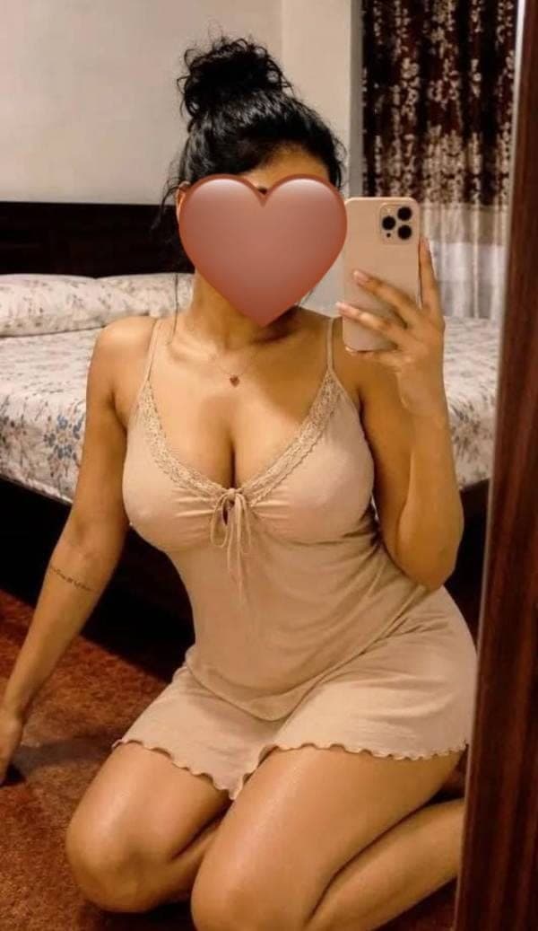 💃🥰Live Cam Show 💃🩷 — photo 1